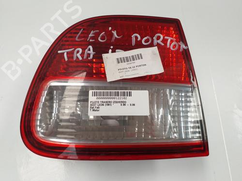 Used Left tailgate light SEAT LEON (1M1) [1999-2006]  9346835