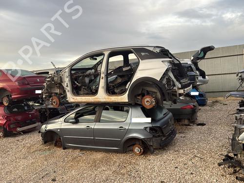 Front right panel PEUGEOT 3008 II SUV (MC_, MR_, MJ_, M4_) 2.0 BlueHDi 150 (MJAHXH, MJAHXV, MJAHXG, MJAHSH, MJAHRH,... | BP24469429C59 