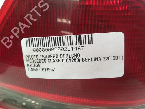 Right taillight MERCEDES-BENZ C-CLASS (W203) C 220 CDI (203.006) | BP9360692C35 