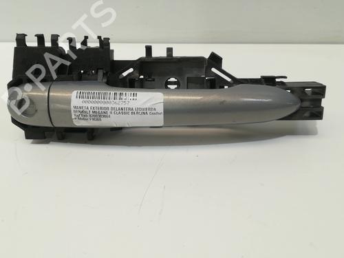Used Front left exterior door handle RENAULT MEGANE II Saloon (LM0/1_) [2003-2025]  16337457