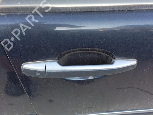 Høyre foran utvendig håndtak MERCEDES-BENZ E-CLASS (W210) E 220 CDI (210.006) (125 hp) 16232870