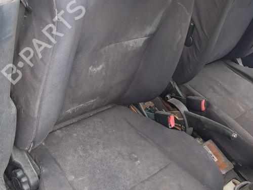 Used Right front seat NISSAN ALMERA II (N16) 1.5 (90 hp) 26432344