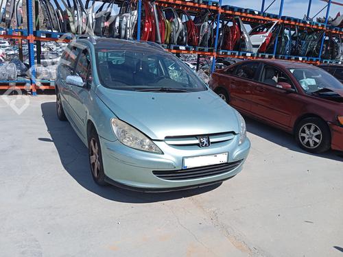 Used Parts PEUGEOT 307 Break (3E)    4610537