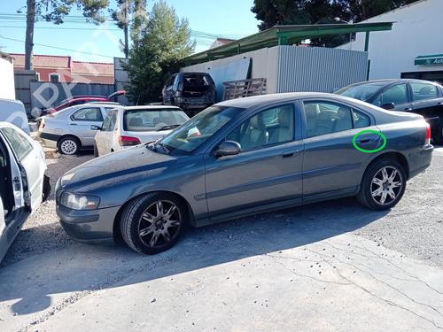 Venstre bak utvendig håndtak VOLVO S60 I (384) 2.5 T (210 hp) 23139184