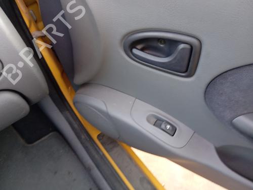 Used Right front window switch RENAULT MEGANE I Coach (DA0/1_) 1.4 16V (DA0D, DA1H, DA0W, DA10) (95 hp) 24866195