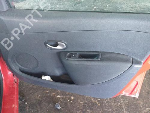 Høyre foran invendig håndtak RENAULT CLIO III (BR0/1, CR0/1) 1.5 dCi | BP12280863I14 
