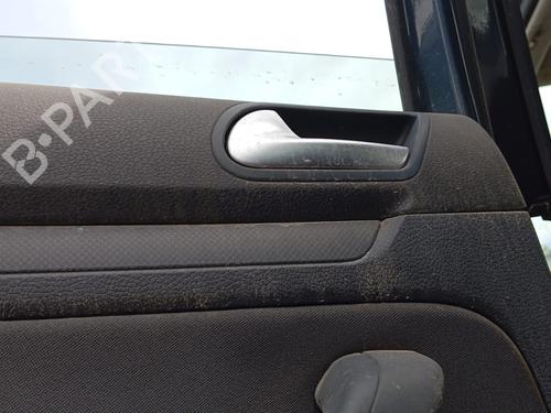 Poignée intérieure arrière gauche VW GOLF V (1K1) 1.6 MultiFuel (102 hp) 16237322