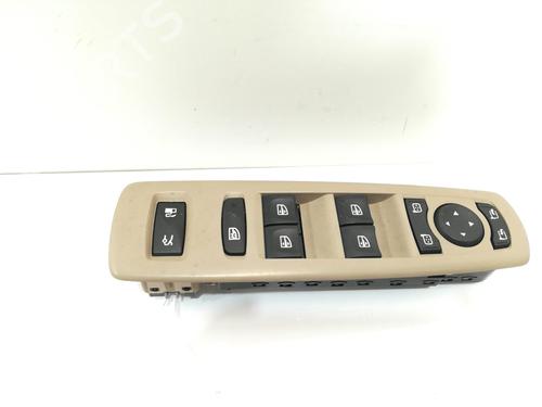 Used Left front window switch Left front window switch RENAULT LATITUDE (L70_) 3.0 dCi 240 (L70G) (241 hp) 12282942 12282942