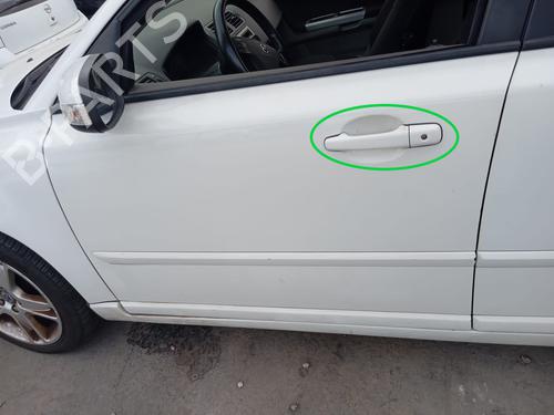 Used Front left exterior door handle VOLVO S40 II (544) 2.0 D (136 hp) 23139313