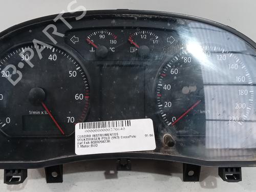 Used Instrument cluster VW POLO IV (9N_, 9A_) 1.4 16V (80 hp) 16066334
