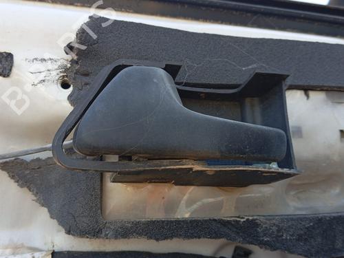 Used Front right interior door handle VW VENTO (1H2) 1.6 (101 hp) 20700361