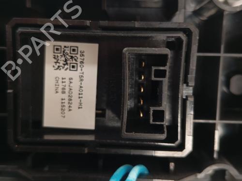 Right front window switch HONDA JAZZ IV (GK_) 1.3 | BP38014526I26 - Image 2