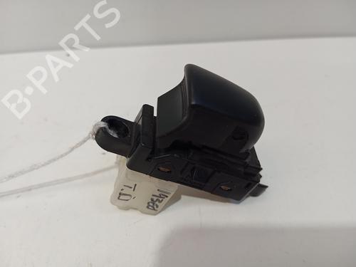 Used Right rear window switch NISSAN PULSAR Hatchback (C13) 1.2 DIG-T (115 hp) 18137125