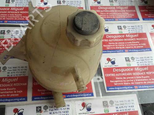Used Expansion tank RENAULT MEGANE I Classic (LA0/1_) [1996-2008]  9350464