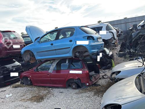 Left taillight PEUGEOT 206 SW (2E/K) 1.6 16V | BP30111185C34