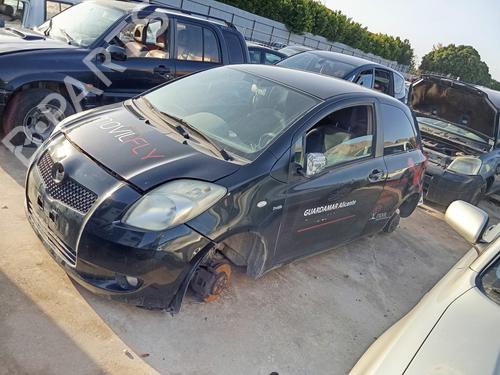 Used Left front fenders TOYOTA YARIS (_P9_) [2005-2014]  25333595