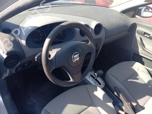 Used Driver airbag SEAT CORDOBA (6L2) 1.4 16V (75 hp) 23139230