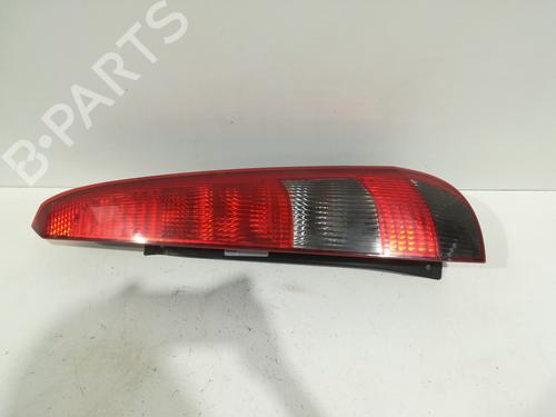 Used Right taillight FORD FIESTA V (JH_, JD_) 1.4 TDCi (68 hp) 9359710