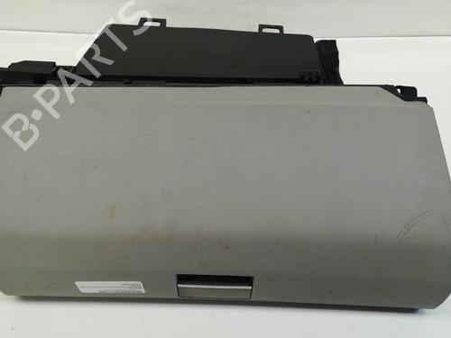 Used Glove box MERCEDES-BENZ B-CLASS Sports Tourer (W245) B 200 CDI (245.208) (140 hp) 9672400