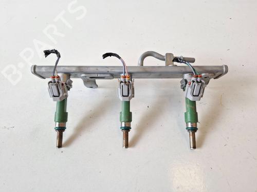 Used Injection rail DACIA SANDERO III [2021-2025]  26140897