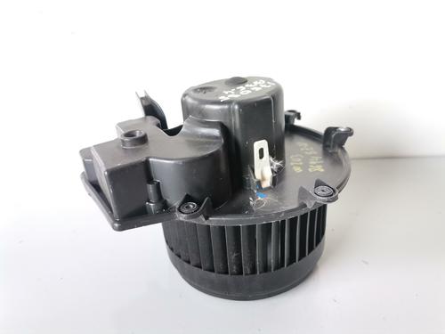 Used Heater blower motor MERCEDES-BENZ C-CLASS (W203) C 180 (203.035) (129 hp) 14305312