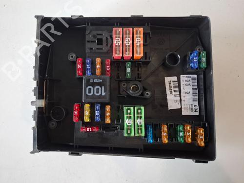 Used Fuse box VW GOLF V (1K1) 1.4 TSI (170 hp) 24333506