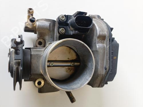 Boîtier papillon AUDI A3 (8L1) 1.8 (125 hp) 06A133064M