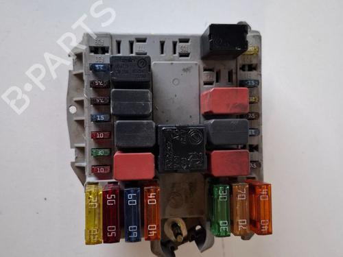 Used Fuse box FIAT PUNTO (188_) 1.9 JTD (86 hp) 22988480