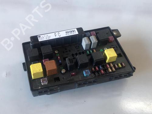 Used Fuse box OPEL ASTRA H (A04) 1.6 (L48) (105 hp) 9285272