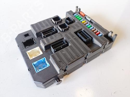 Fuse box CITROËN C4 I (LC_)  | BP11516589E1 