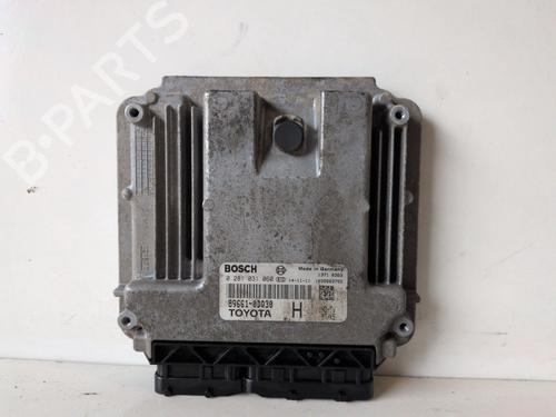 Used Engine control unit (ECU) TOYOTA YARIS (_P13_) [2010-2020]  32694720