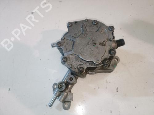 Used Vacuum pump VW TOURAN (1T1, 1T2) 1.9 TDI (105 hp) 21501576