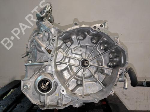 gearbox-toyota-c-hr-_x1_-2016-32266311 main image