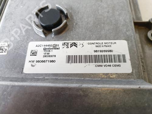 Engine control unit (ECU) CITROËN C4 CACTUS 1.2 THP 110 | BP17957140M57 