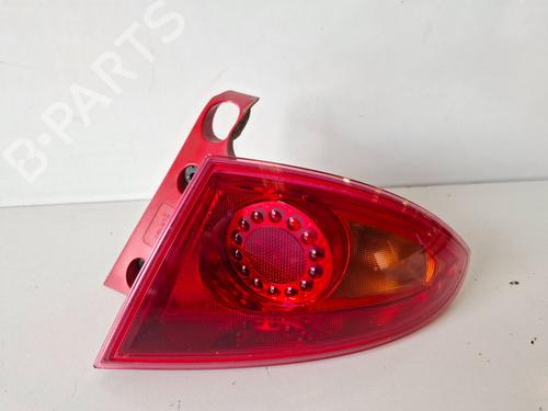 Used Right taillight SEAT LEON (1P1) 1.9 TDI (90 hp) 24417948