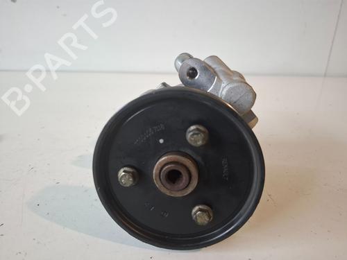Used Steering pump RENAULT SCÉNIC I MPV (JA0/1_, FA0_) [1999-2010]  28198715