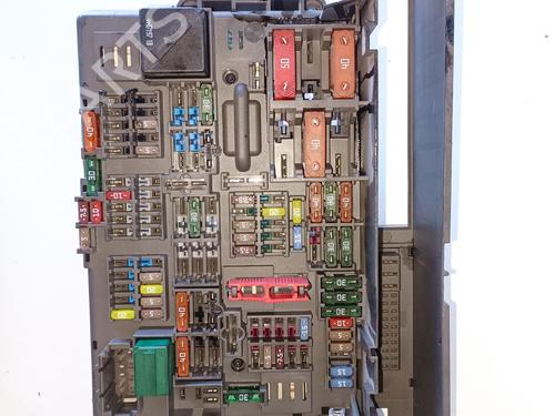 Used Fuse box BMW 1 (E87) 118 d (143 hp) 17584948