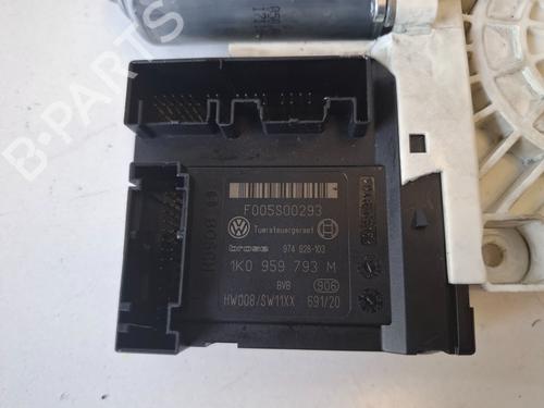 Used Left front window motor SEAT LEON (1P1) 1.9 TDI (90 hp) 26612103