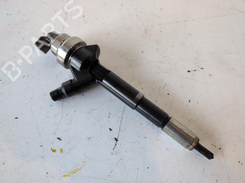 Inyector Inyector OPEL ASTRA J (P10) [2009-2016] 36814056 36814056
