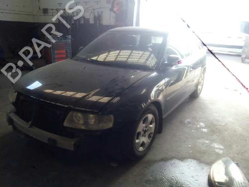 Brukte deler til AUDI A3 (8L1) 1.9 TDI (130 hp) 4255139