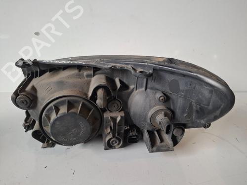 Right headlight KIA CERATO I Saloon (LD) 1.5 CRDi | BP29291882C29 