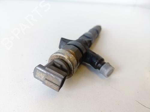 Injector TOYOTA LAND CRUISER PRADO (_J15_) 3.0 D-4D (KDJ150_, KDJ150, KDJ155) | BP17238415M100