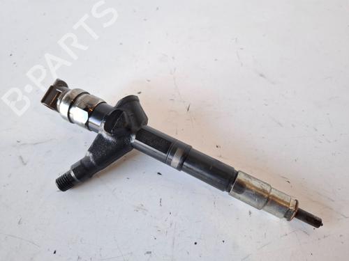 Used Injector NISSAN PATHFINDER III (R51) 2.5 dCi 4WD (171 hp) 30638276
