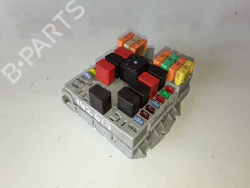 Boîte à Fusibles FIAT DOBLO Box Body/MPV (223_) 1.9 JTD (105 hp) 9283536