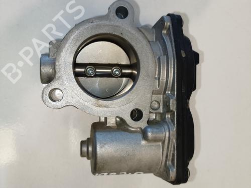 Throttle body FORD FOCUS III Turnier  | BP17488117M82