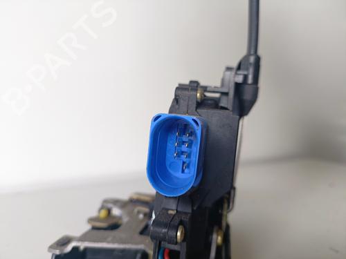 Rear right lock VW GOLF V (1K1) 1.6 MultiFuel | BP13073445C99 