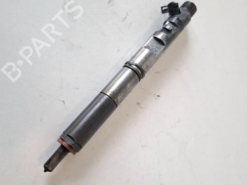 Used Injector KIA CARNIVAL / GRAND CARNIVAL III (VQ) 2.9 CRDi (185 hp) 24321704