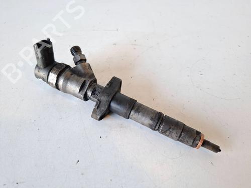 Used Injector RENAULT MASTER II Van (FD) 2.5 dCi (120 hp) 25296338