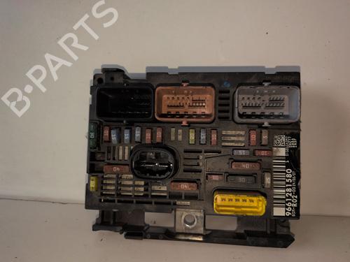Used Fuse box PEUGEOT 407 SW (6E_, 6D_) [2004-2011]  31671022
