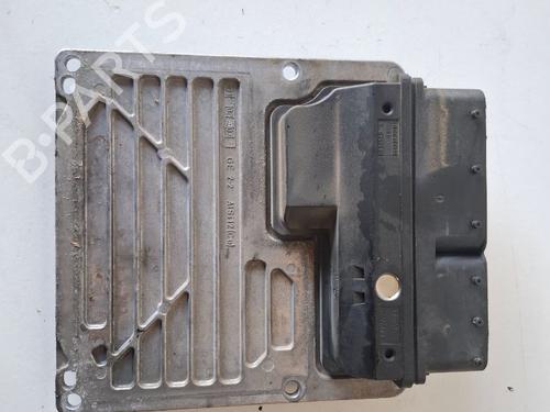 Used Engine control unit (ECU) MERCEDES-BENZ C-CLASS (W203) C 200 Kompressor (203.042) (163 hp) 24893997